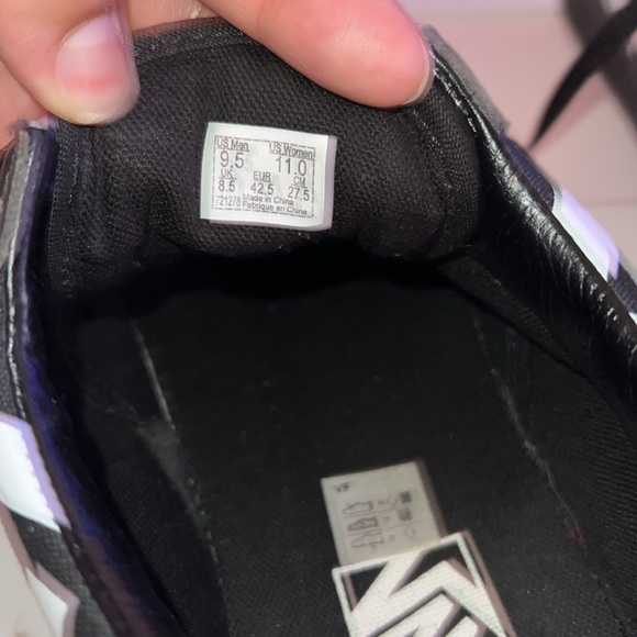 VANS logo leather like black Men’s sneakers size 9.5 - Picture 6 of 6